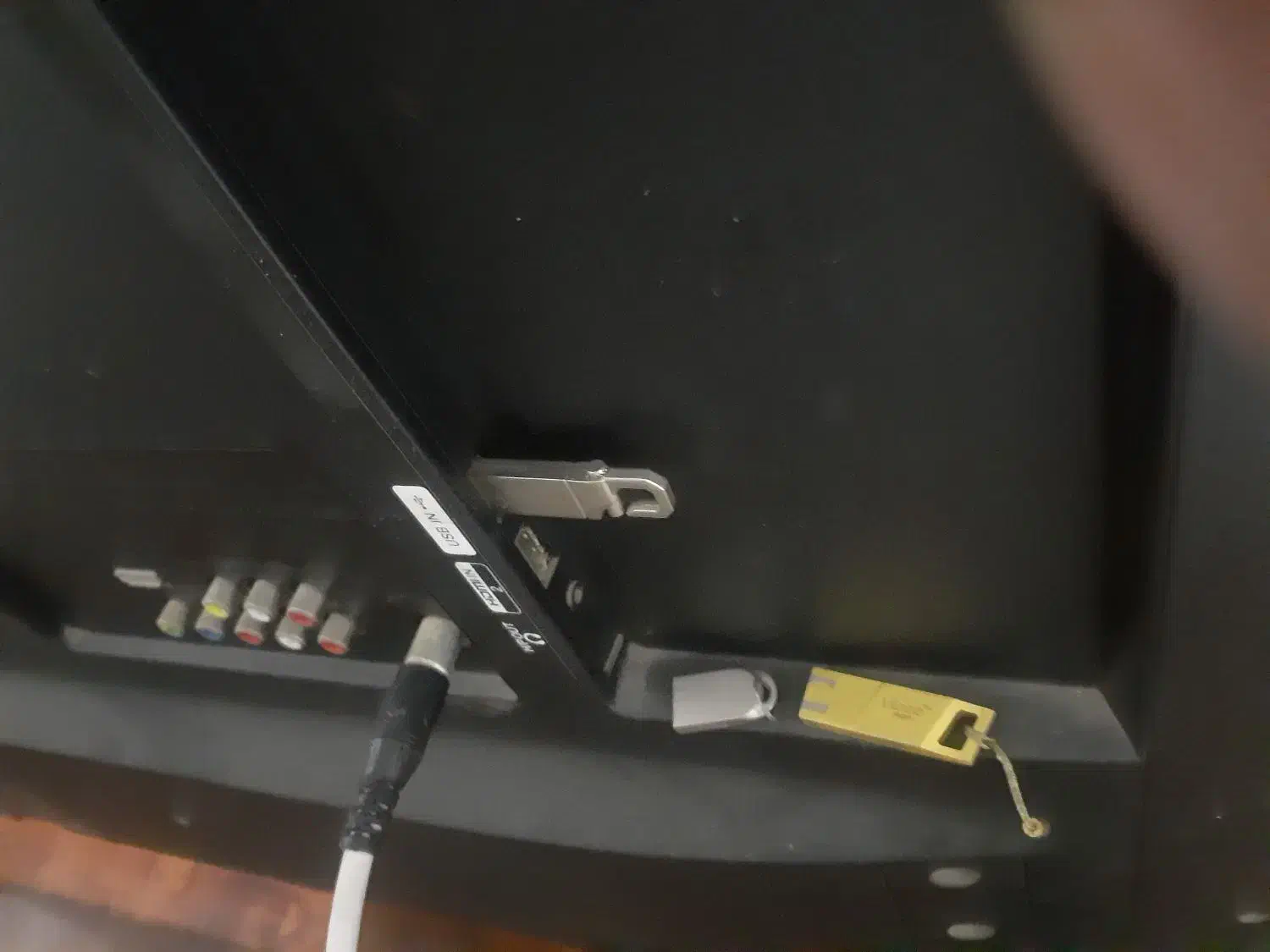 الیدی الجی ۵۰ اینچ گیرنده رو خودشه|تلویزیون و پروژکتور|تهران, نارمک جنوبی|دیوار