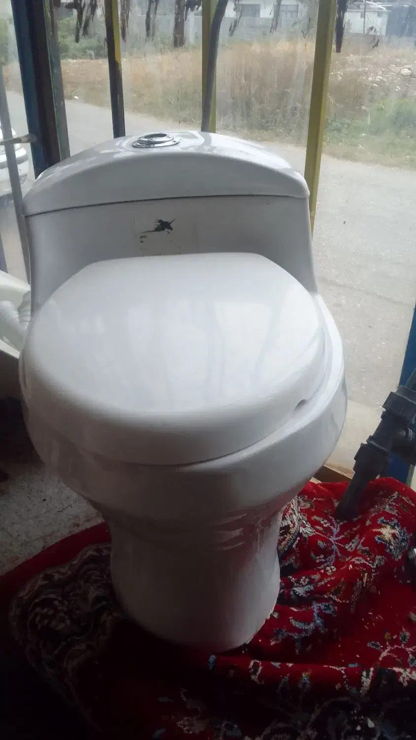 فرنگی ایتالیایی در حد نو|لوازم سرویس بهداشتی|چالوس, |دیوار