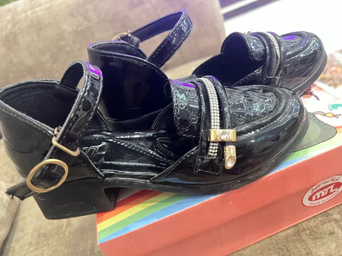 کفش مجلسی دخترانه ترک سایز ۳۳|کیف، کفش، کمربند|اندیشه, شهرک صدف|دیوار