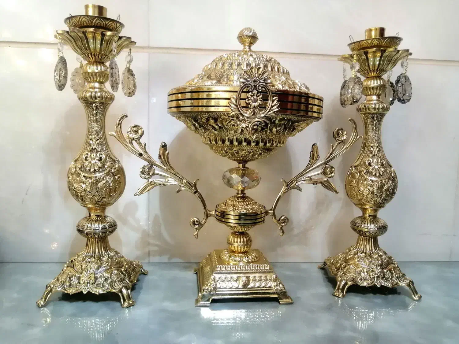 شمعدان مدل رز برنجی زیبا و جدید|صنایع دستی و سایر لوازم تزئینی|الوند, |دیوار