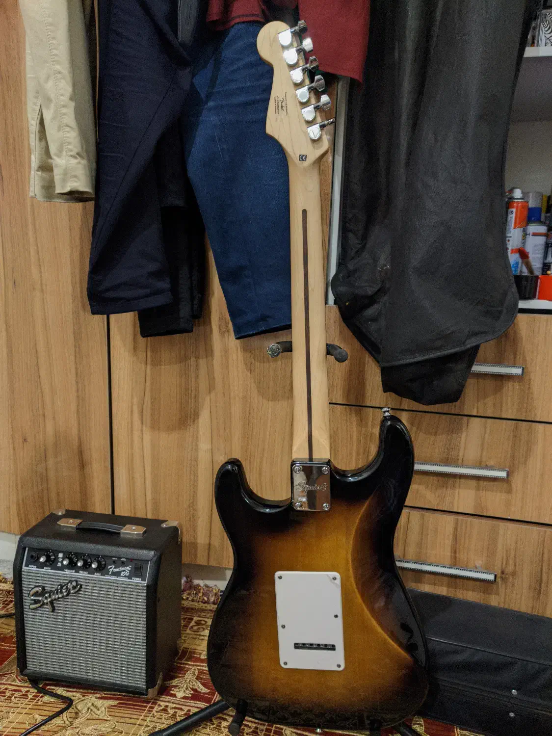 گیتار الکتریک Squire Stratocaster اندونزی|گیتار، بیس، امپلیفایر|اهواز, فاز ۲ پادادشهر|دیوار