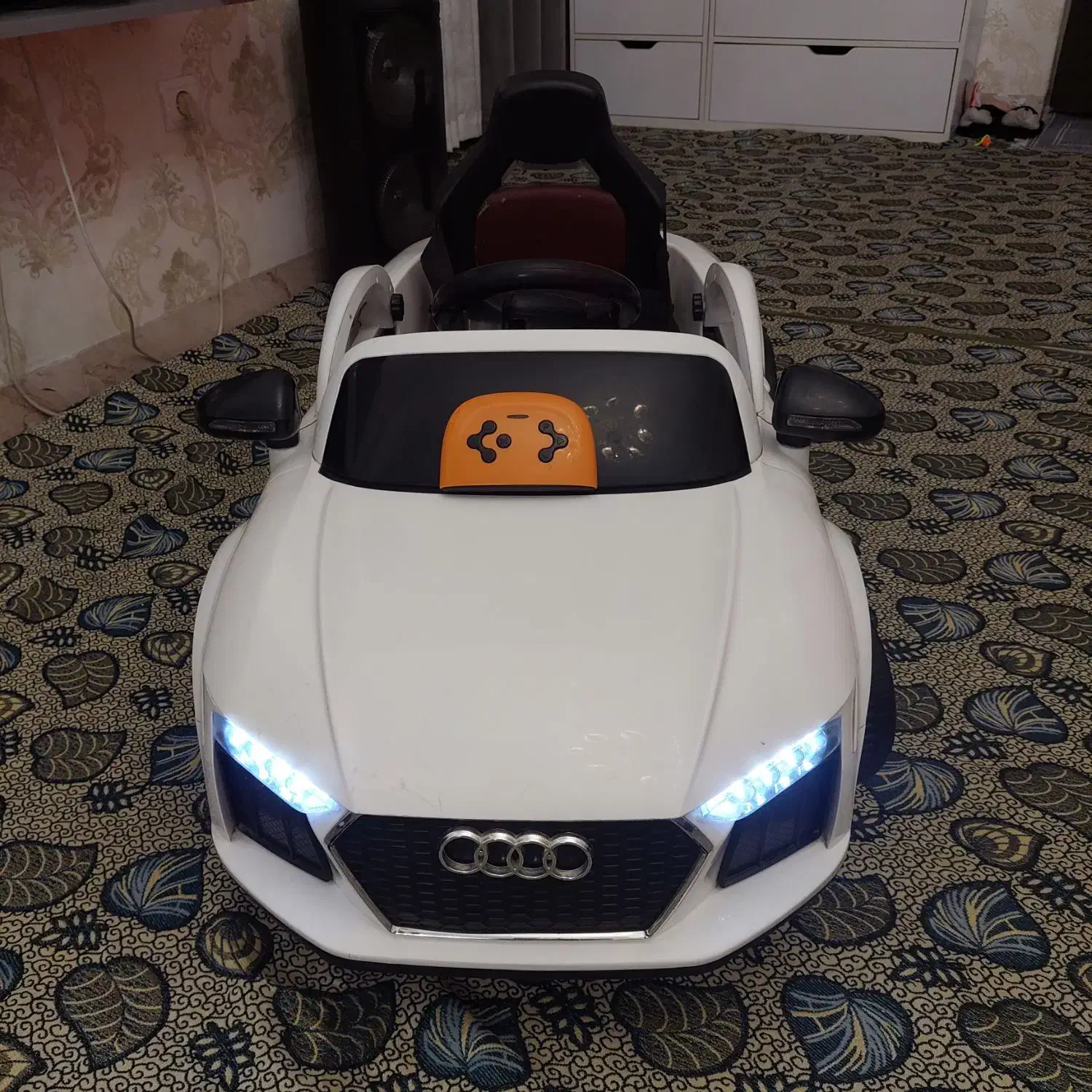 ماشین شارژی|اسباببازی|ری, علایین|دیوار