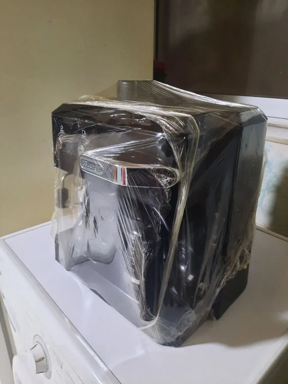 قهوه ساز اسپروساز دلونگی|سماور، چای‌ساز، قهوه‌ساز|ساری, |دیوار