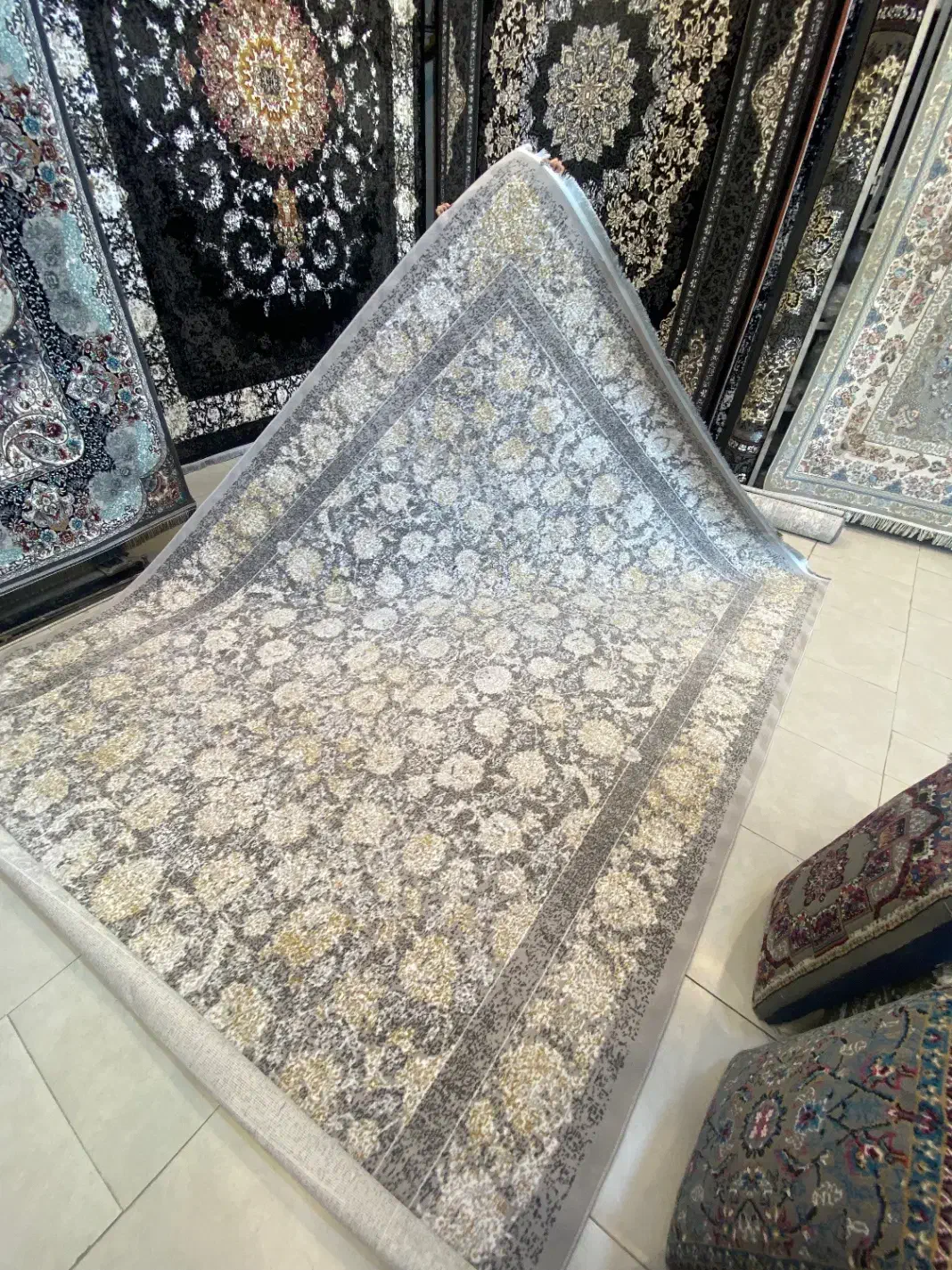 فرش البرز.  نگار|فرش|محمدشهر, شهرک پیام (مهرالبرز)|دیوار