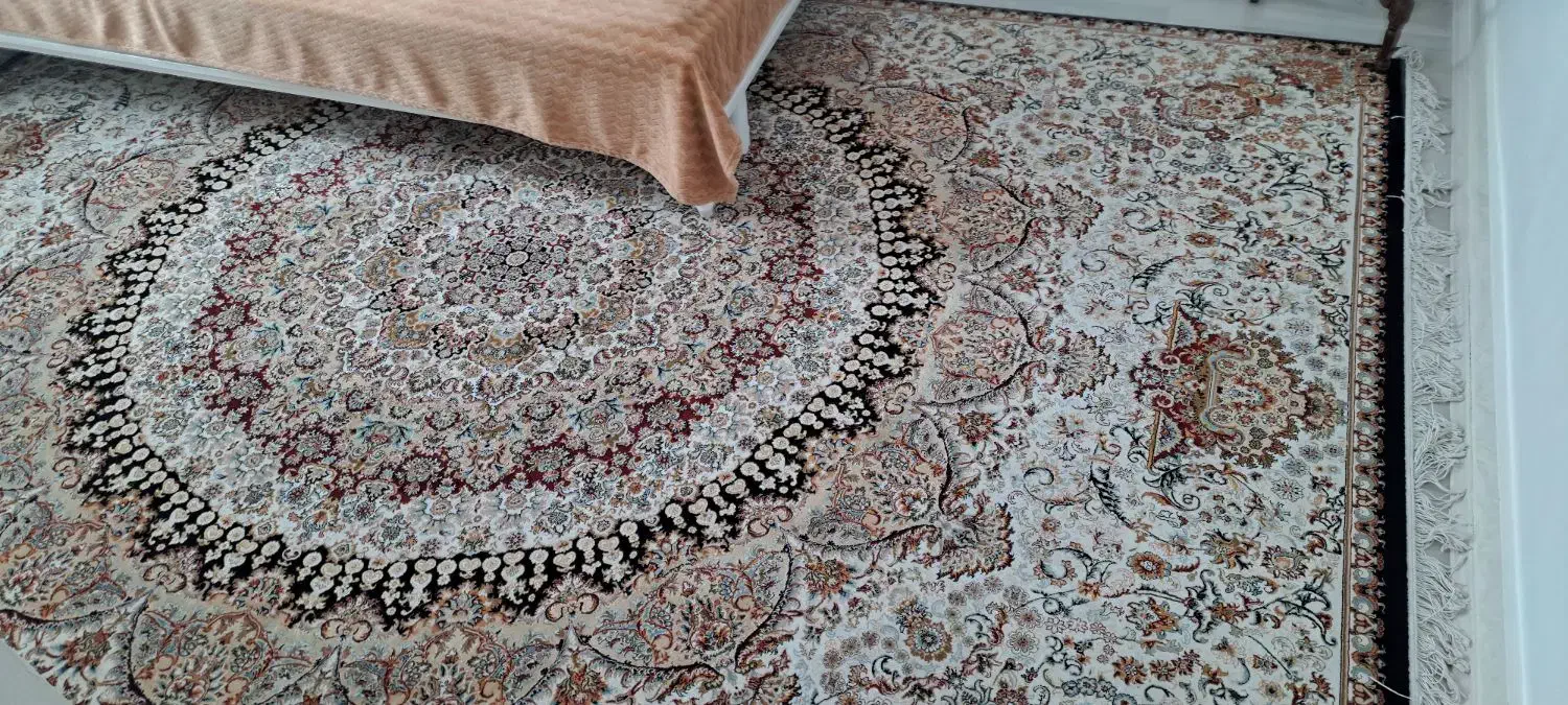 جفت فرش زمرد کاشان در حد نو، بدون کوچکترین عیب|فرش|بوکان, |دیوار