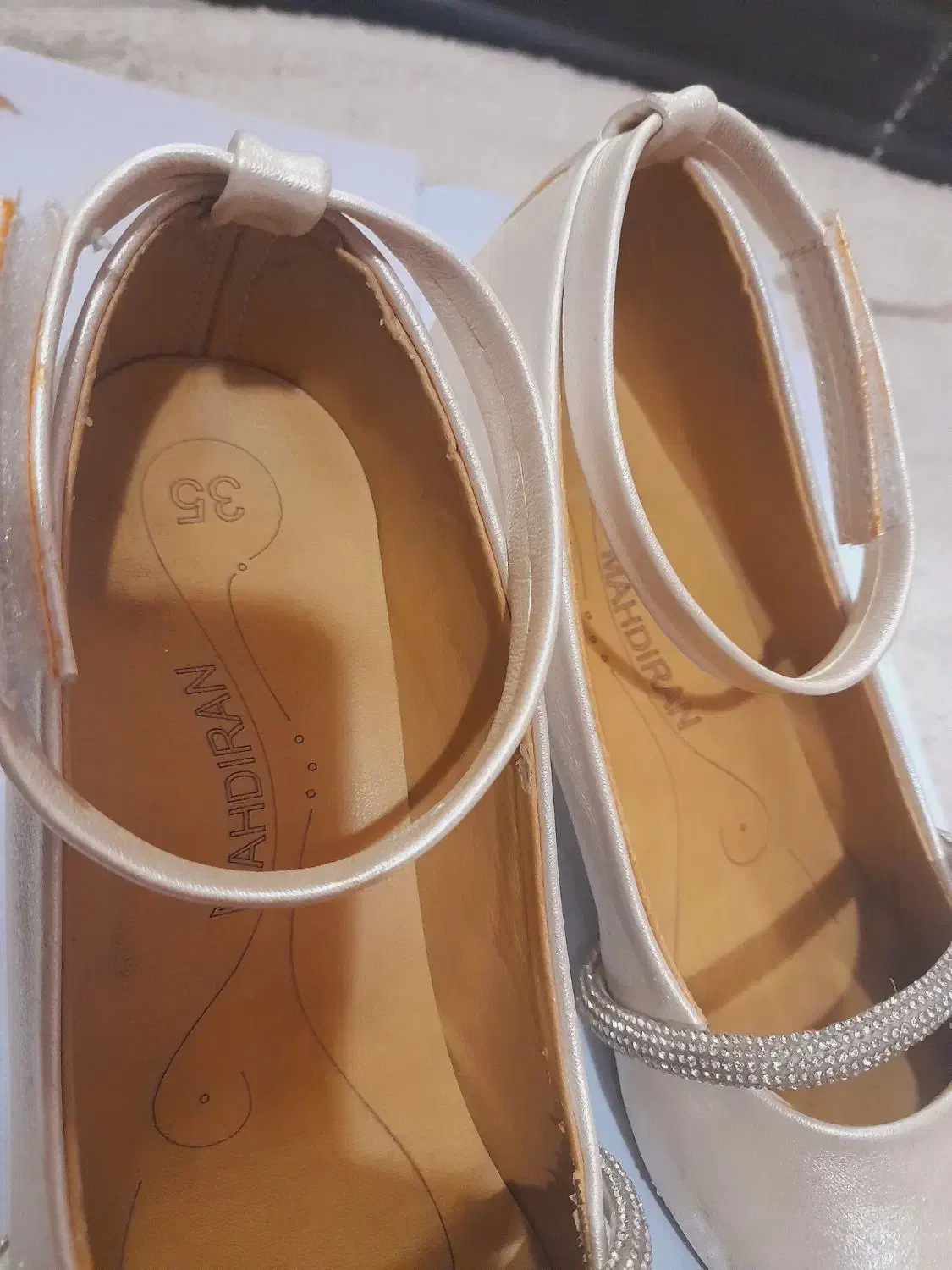 کفش مجلسی دخترانه|کفش و لباس بچه|تهران, جوادیه|دیوار