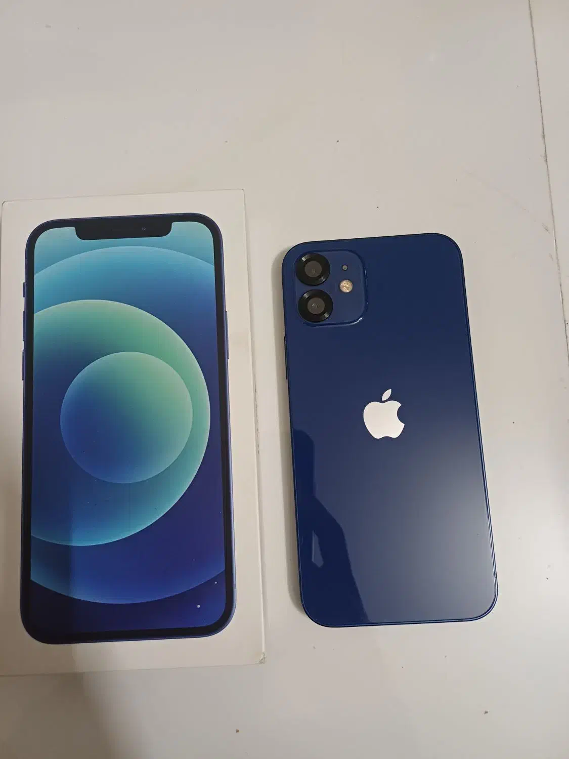 ایفون ۱۲|موبایل|مشهد, کارمندان دوم|دیوار