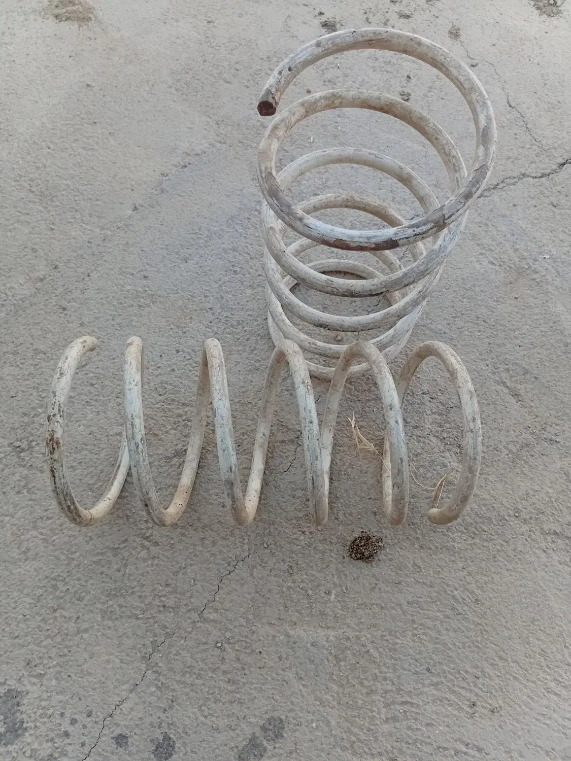 دوتا فنر ۲۰۶ سالم|قطعات یدکی و لوازم جانبی|طرهان, |دیوار