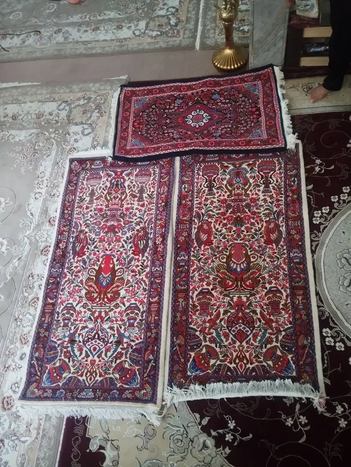 فرش دستبافت زیر خاکی|فرش|اراک, |دیوار