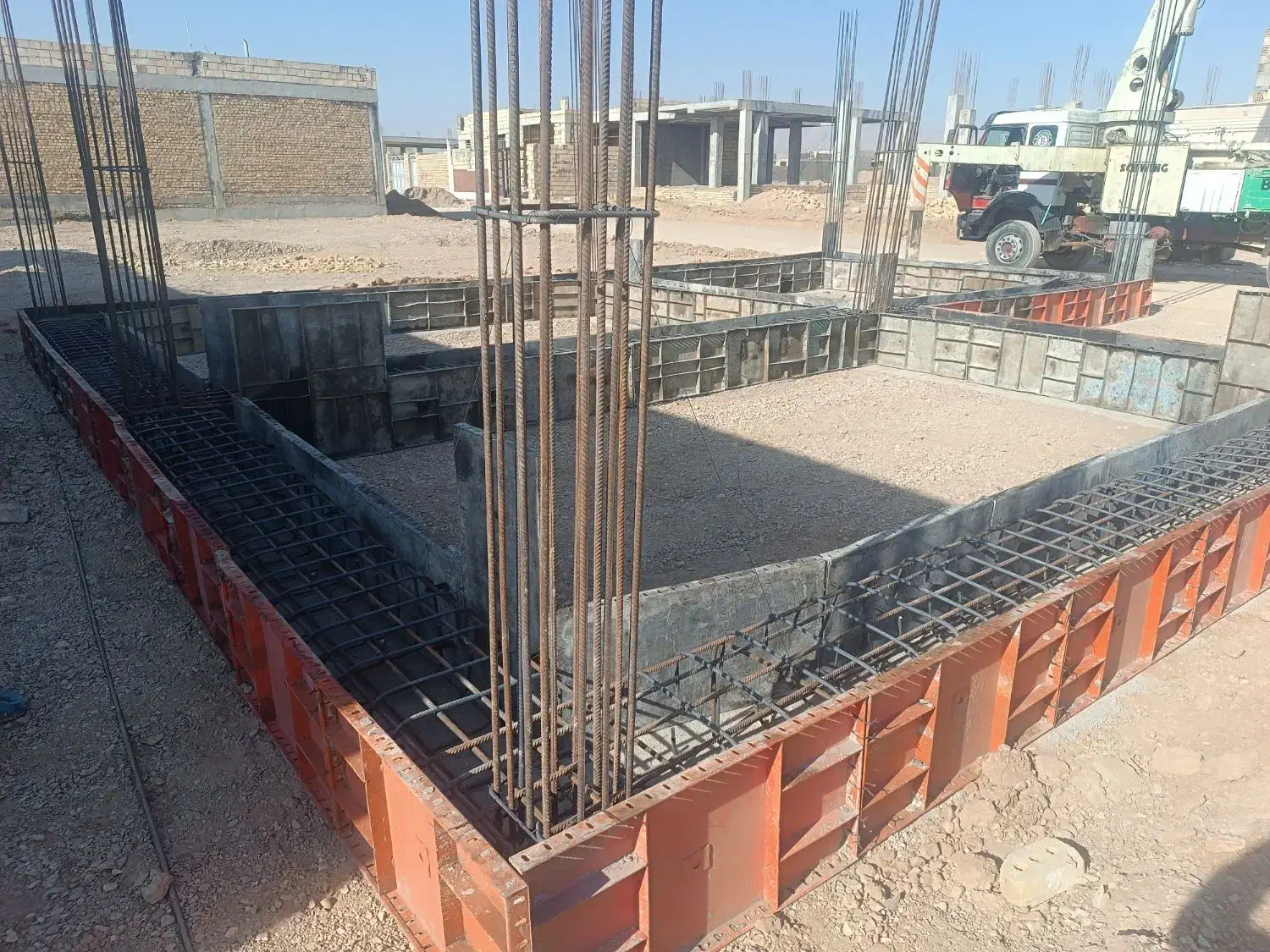 اجرای اسکلت ارماتوربندی|خدمات پیشه و مهارت|دامغان, |دیوار
