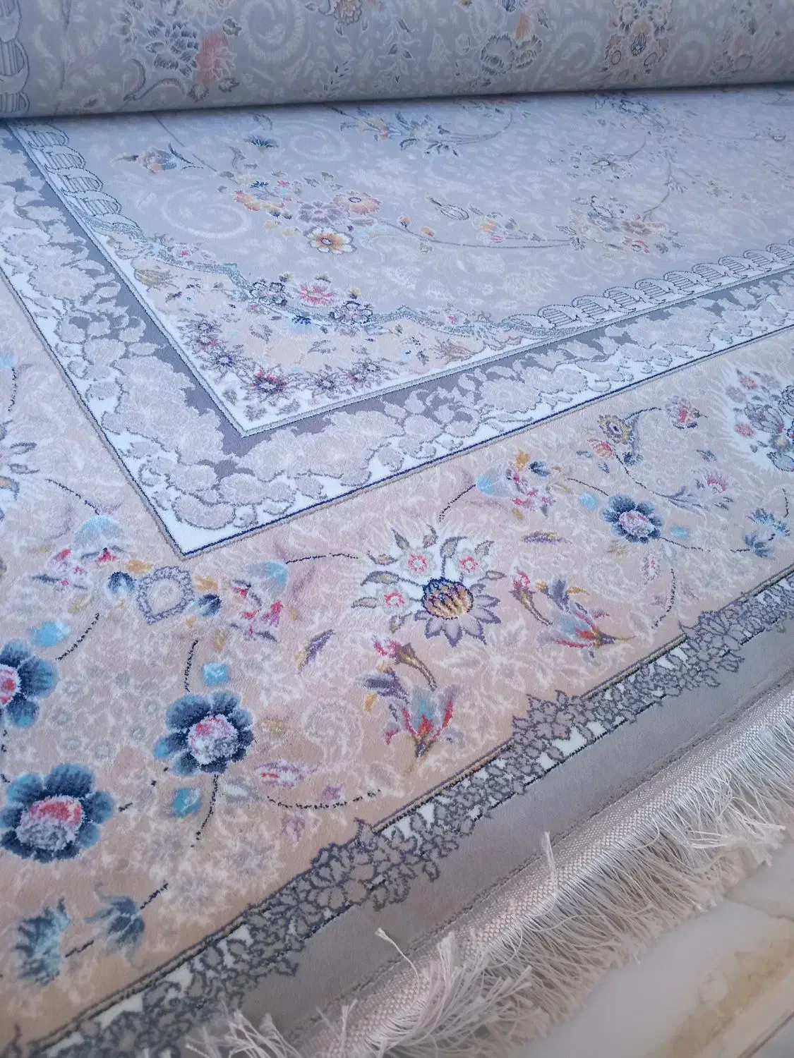 فرش ۱۲متری|فرش|دوگنبدان, |دیوار