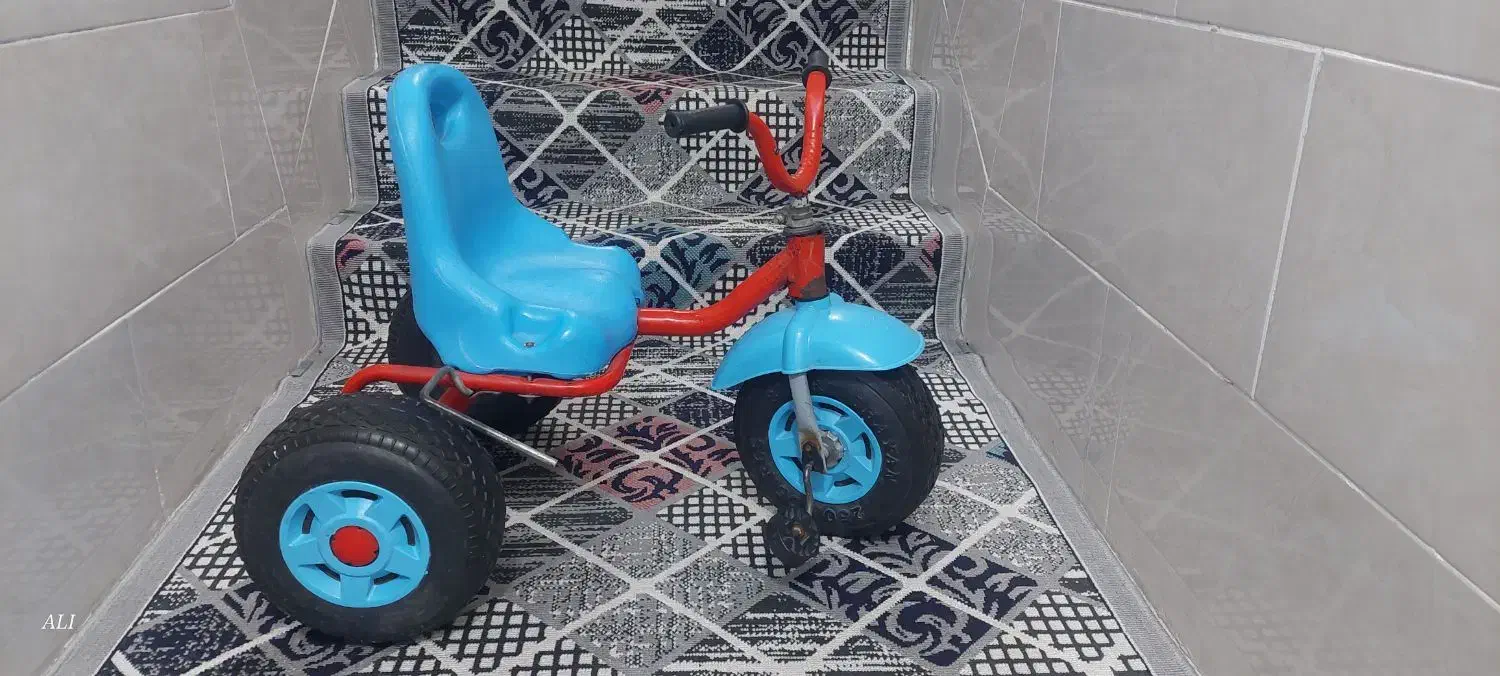 سه چرخه کودک|دوچرخه، اسکیت، اسکوتر|یزد, |دیوار