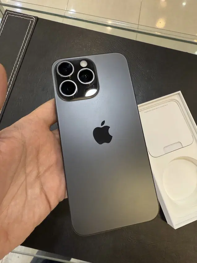 iPhone 15 pro|موبایل|تهران, گلستان (شهرک راه آهن)|دیوار