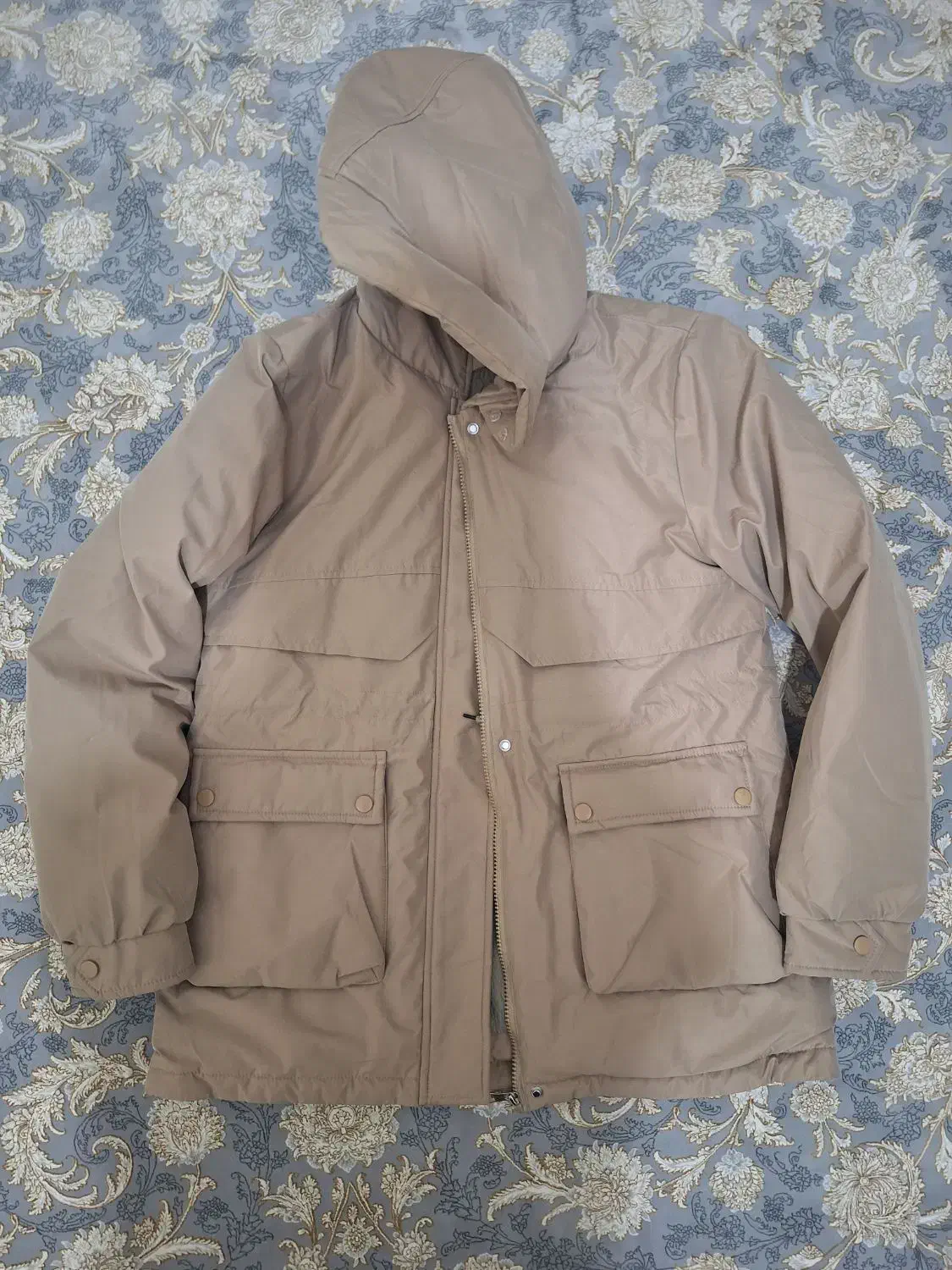 کاپشن|لباس|پاکدشت, پاکدشت (مامازند)|دیوار