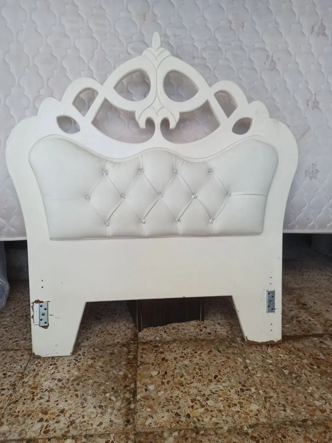 تخت چوبی یک نفره|تخت و سرویس خواب|رضوانشهر, |دیوار