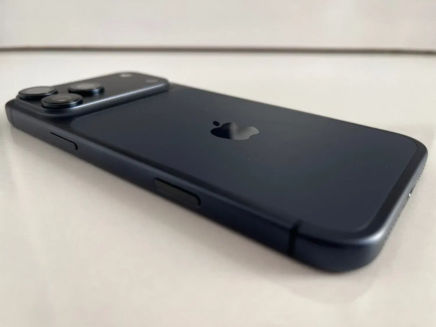 فروش ایفون ۱۷ پرومکس zaa|موبایل|اسلامشهر, شهرک واوان|دیوار