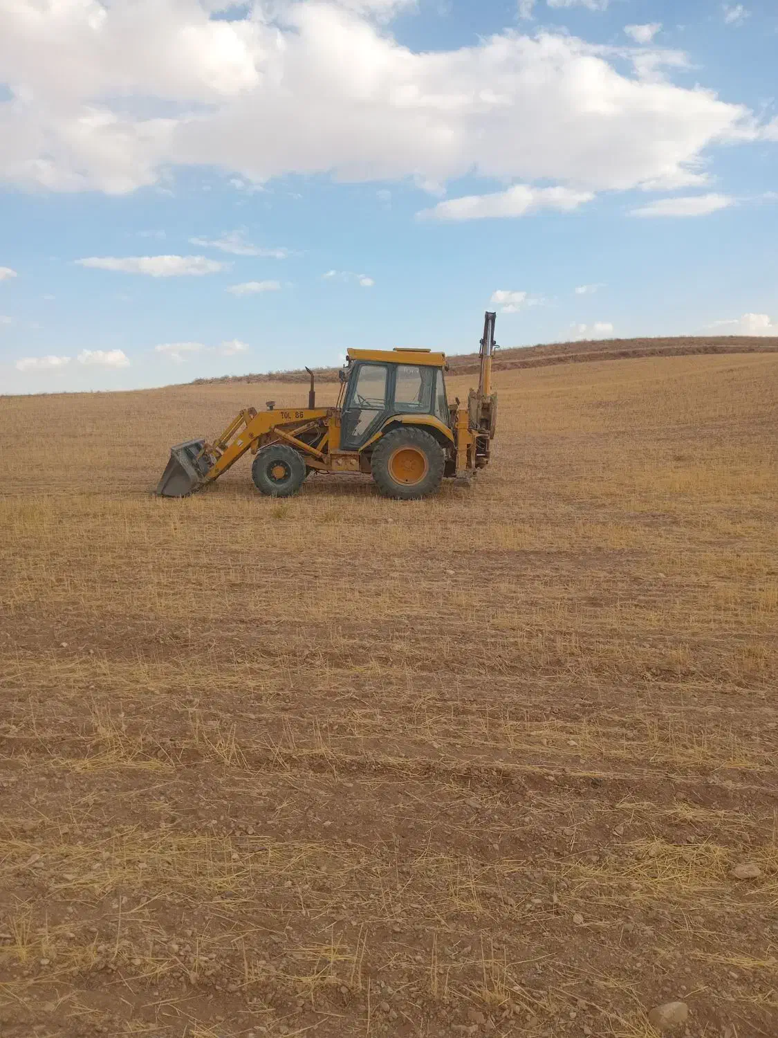 بیل بکهو TDL86|خودرو سنگین|بیجار, |دیوار