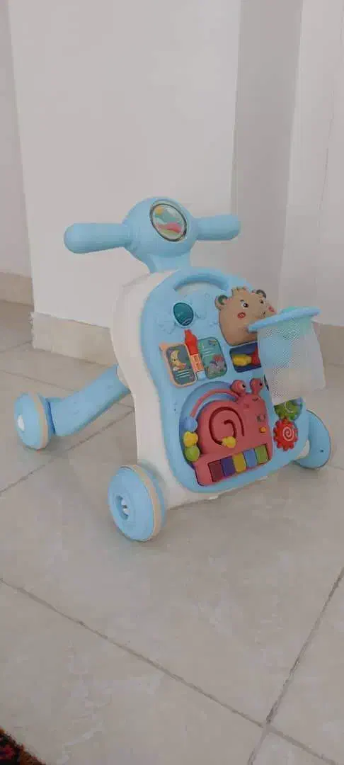 واکر موزیکال چهارکاره کودک|کالسکه و لوازم جانبی|تبریز, |دیوار