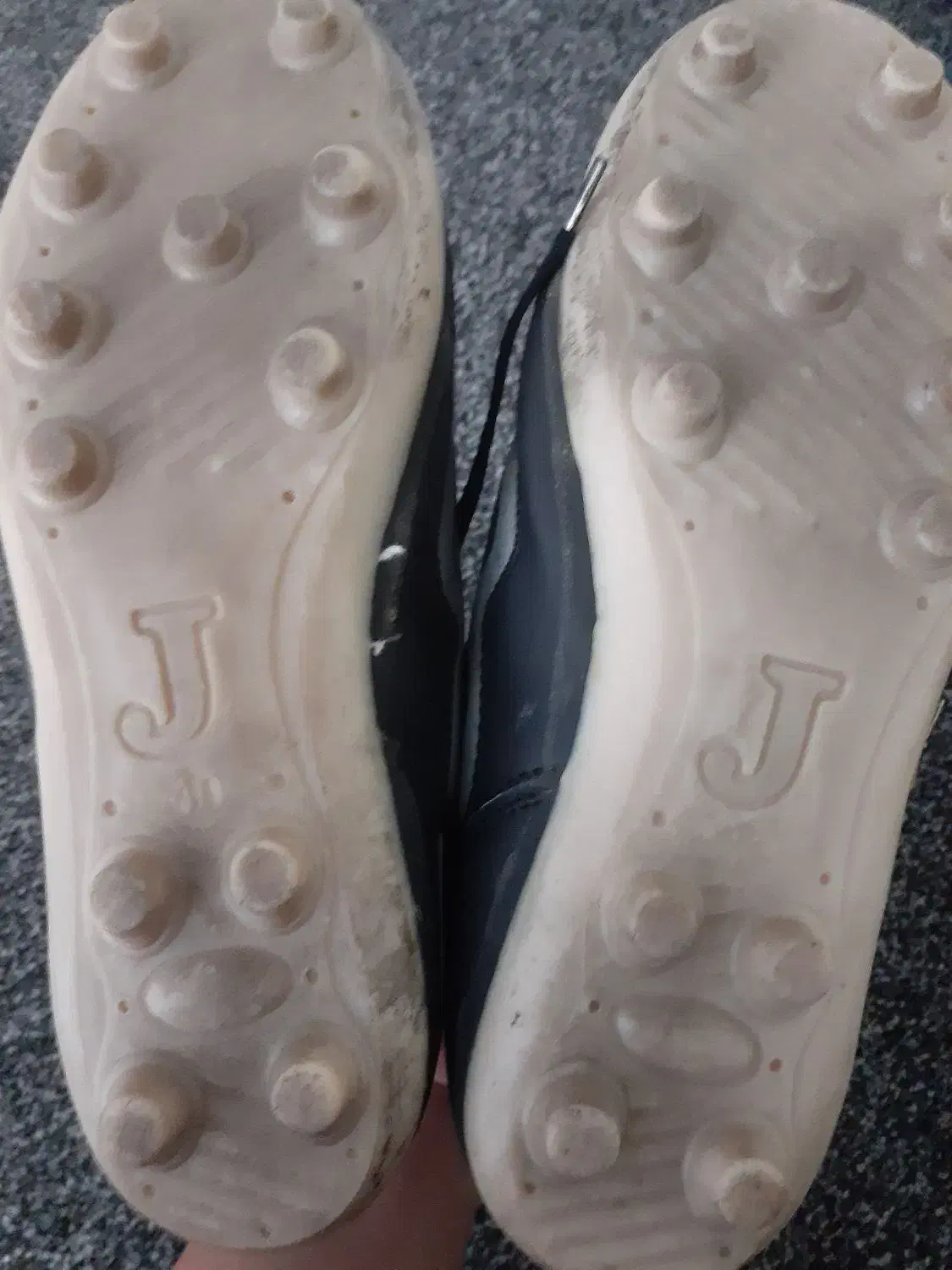 کفش چمن|کیف، کفش، کمربند|بانه, |دیوار