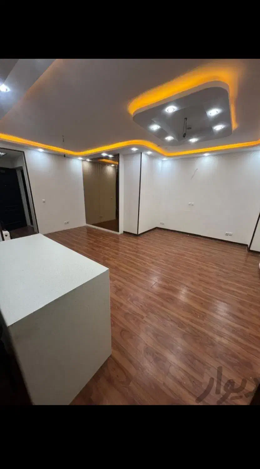 رنگ آمیزی (نقاشی) ساختمان|خدمات پیشه و مهارت|اهواز, کوروش|دیوار