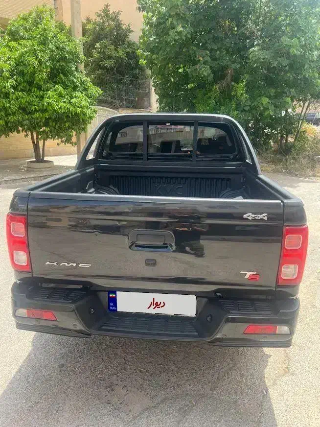 Kmc t8 مدل ۴۰۲|خودرو سواری و وانت|شیراز, قدوسی غربی|دیوار