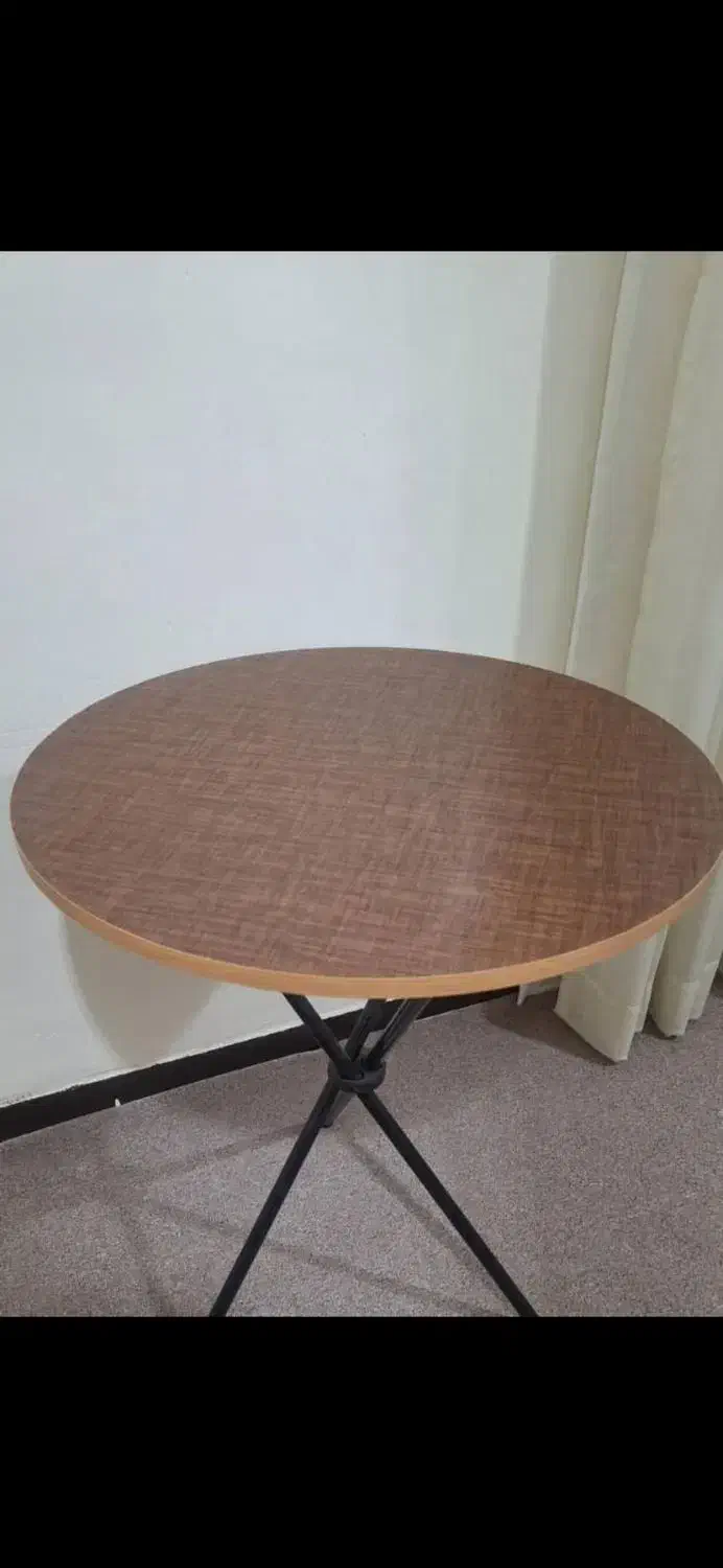 میزخاطره خیلی تمیز|میز و صندلی غذاخوری|امیدیه, |دیوار