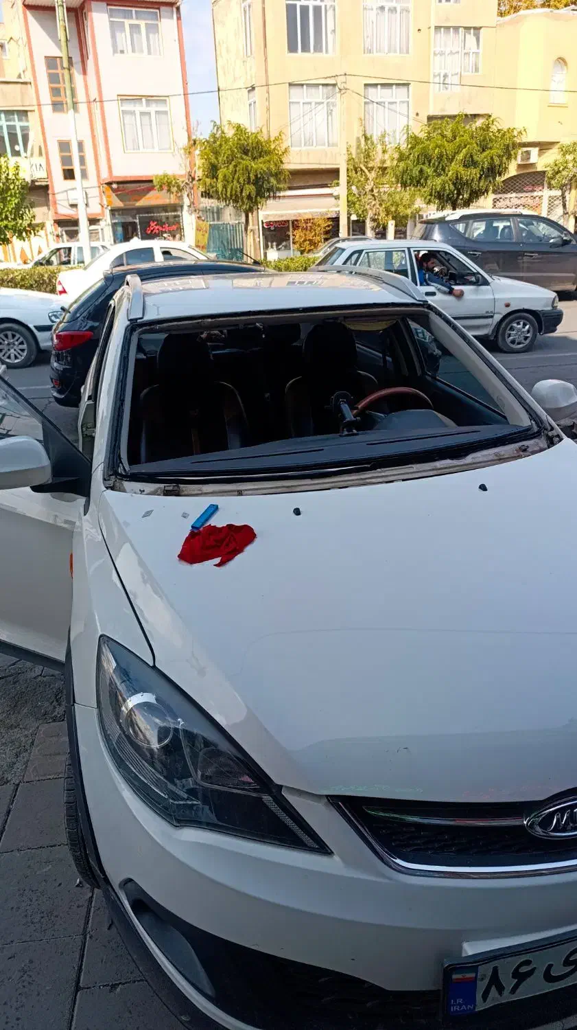 شیشه اتومبیل ب قیمت درب کارخانه|خدمات موتور و ماشین|ارومیه, |دیوار