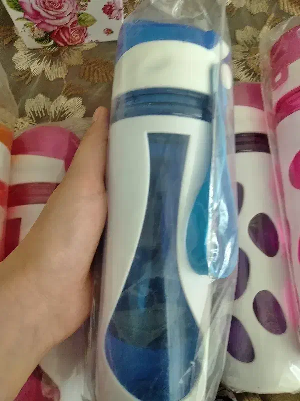 بطری آب|ظروف نگهدارنده، پلاستیکی، یک‌بارمصرف|شهرکرد, |دیوار