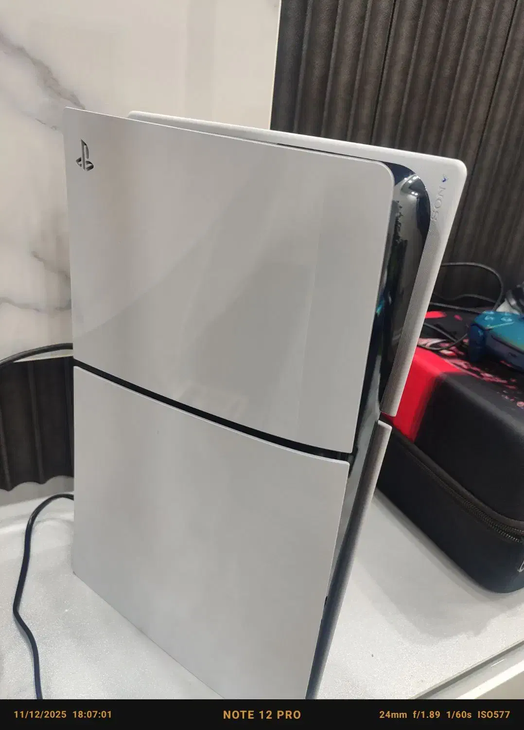 اسلیم ریجن اروپاPS5 با دوسته|کنسول، بازی ویدئویی و آنلاین|خشت, |دیوار