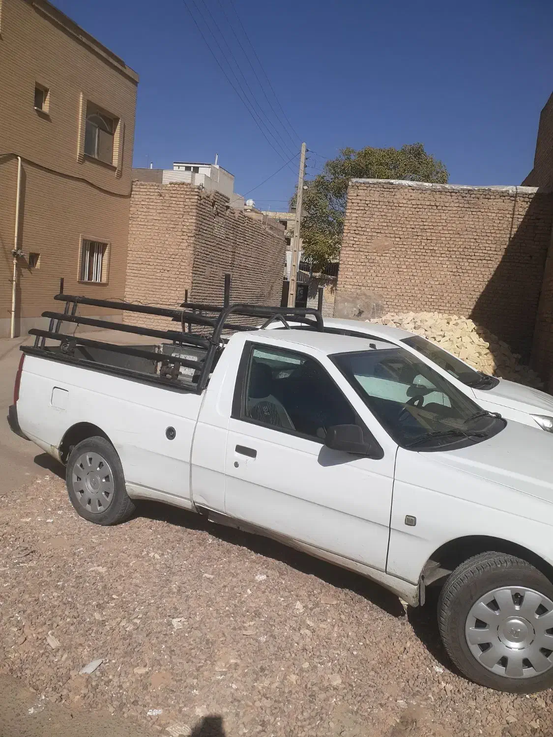 اریسان دو گانه کارخونه مدل ۹۵|خودرو سواری و وانت|اصفهان, ملک‌شهر|دیوار