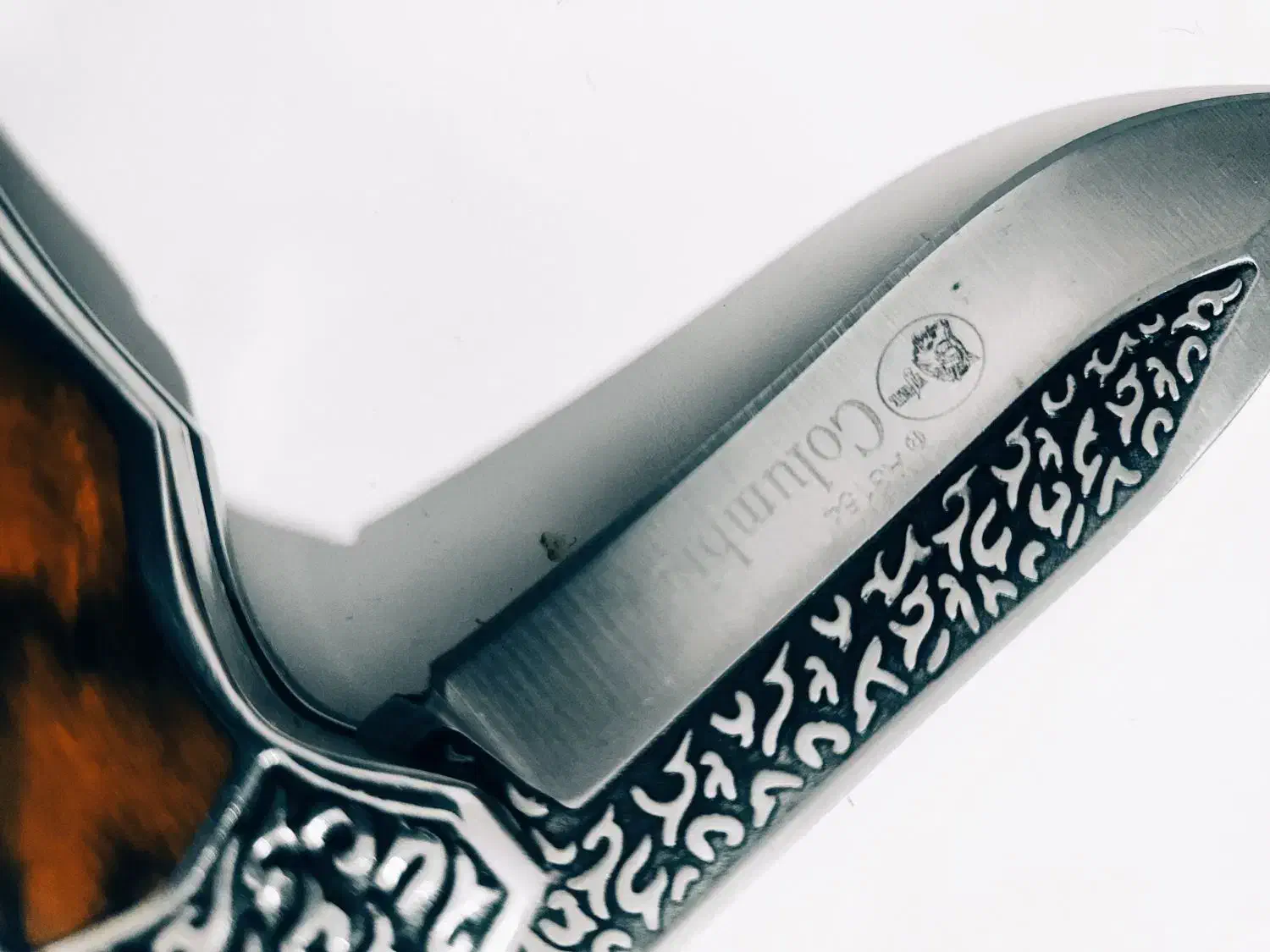 چاقوی اصل کلمبیا اصل آمریکا که نزدیکه ۳۵۰گرم میشه|کوهنوردی و کمپینگ|مرند, |دیوار