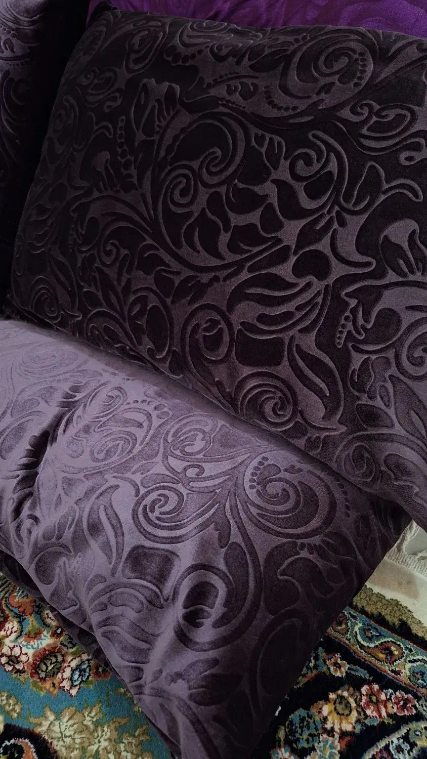 روبالشتی مخمل|رختخواب، بالش، پتو|قدس, شهرقدس|دیوار