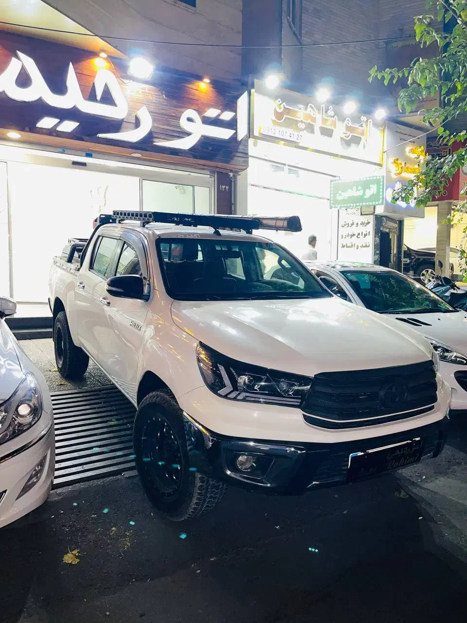 تویوتا هایلوکس مدل 2016 نقد و اقساط|خودرو سواری و وانت|تهران, نیروی دریایی|دیوار
