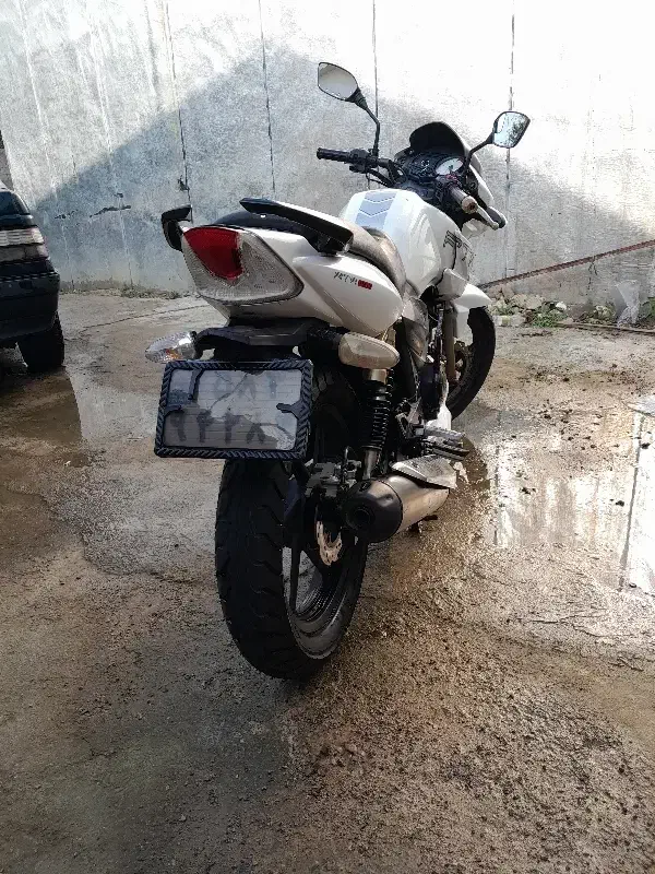 موتور اپاچی ۱۸۰ به شرط۸۹|موتورسیکلت|تولم شهر, |دیوار