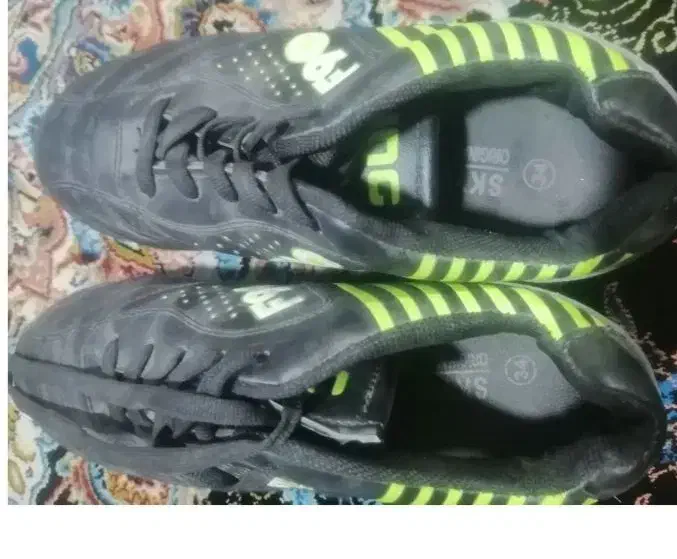 کفش استوک|کیف، کفش، کمربند|شیراز, کوشک میدان|دیوار