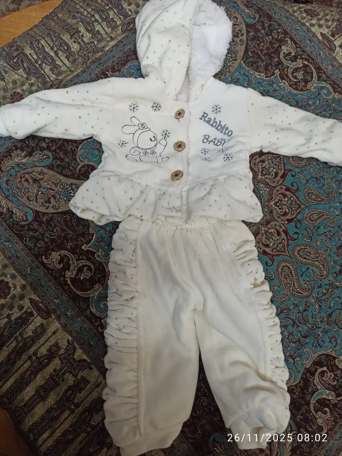 دوتیکه نوزادی بسیار گرم و تو پنبه ای|کفش و لباس بچه|اصفهان, شهرک کاوه|دیوار