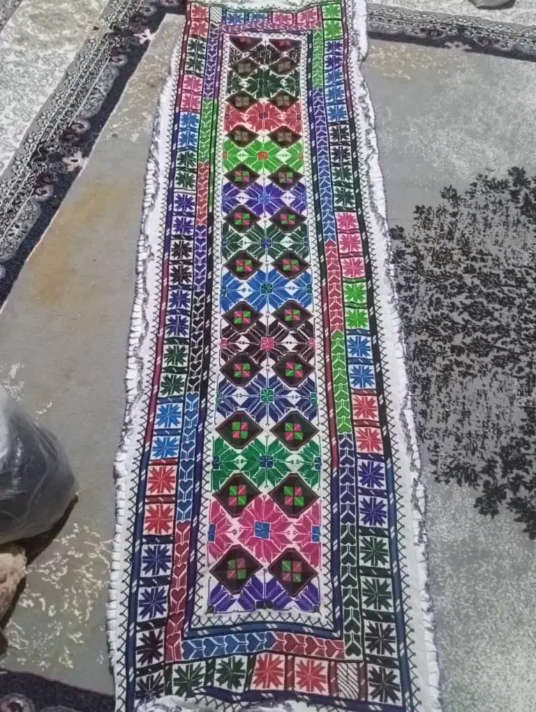 کناره|فرش|زاهدان, |دیوار