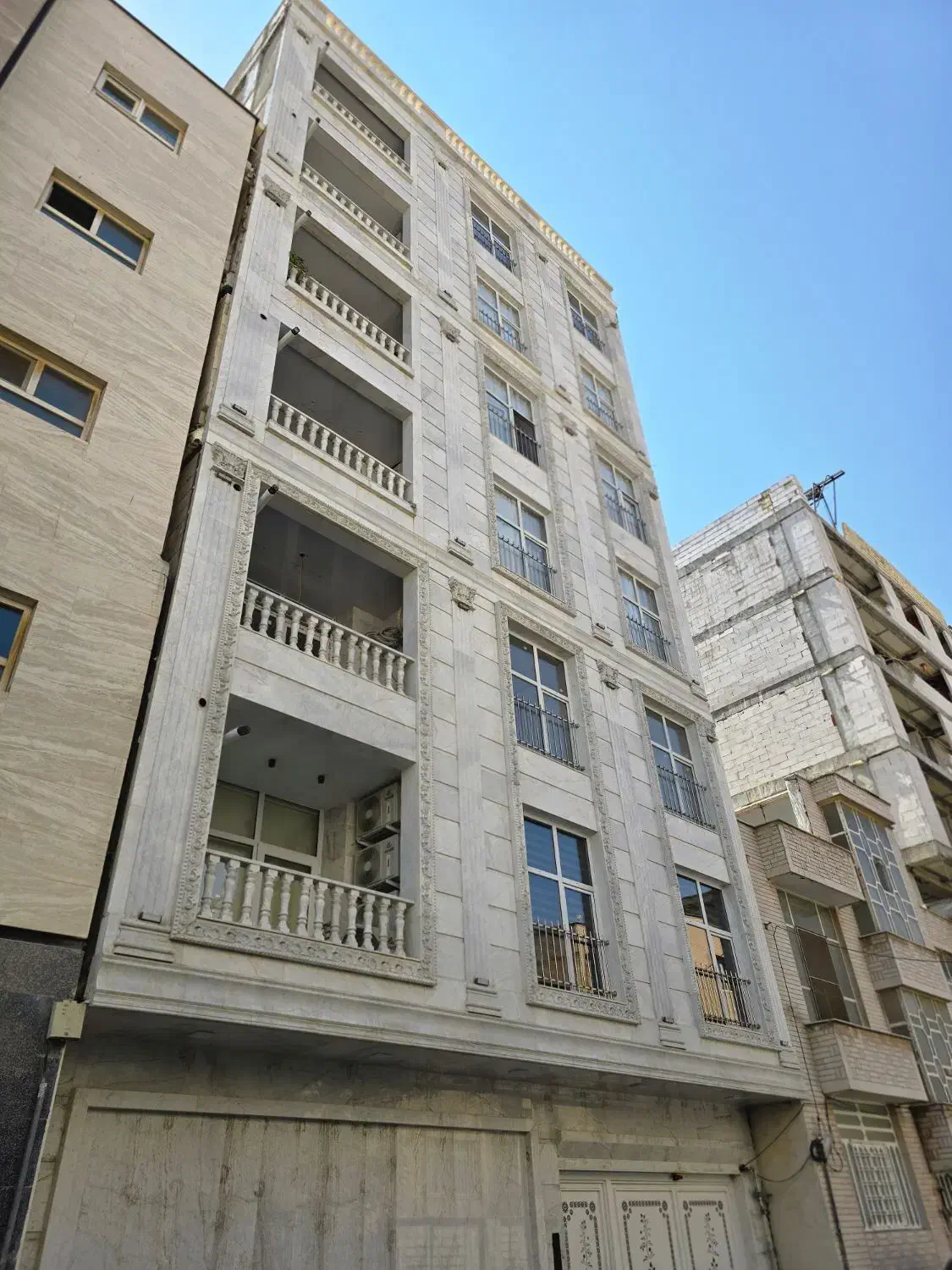 نیازمند اکیپ یا استاد کار گچ کار|استخدام صنعتی، فنی، مهندسی|بوشهر, |دیوار