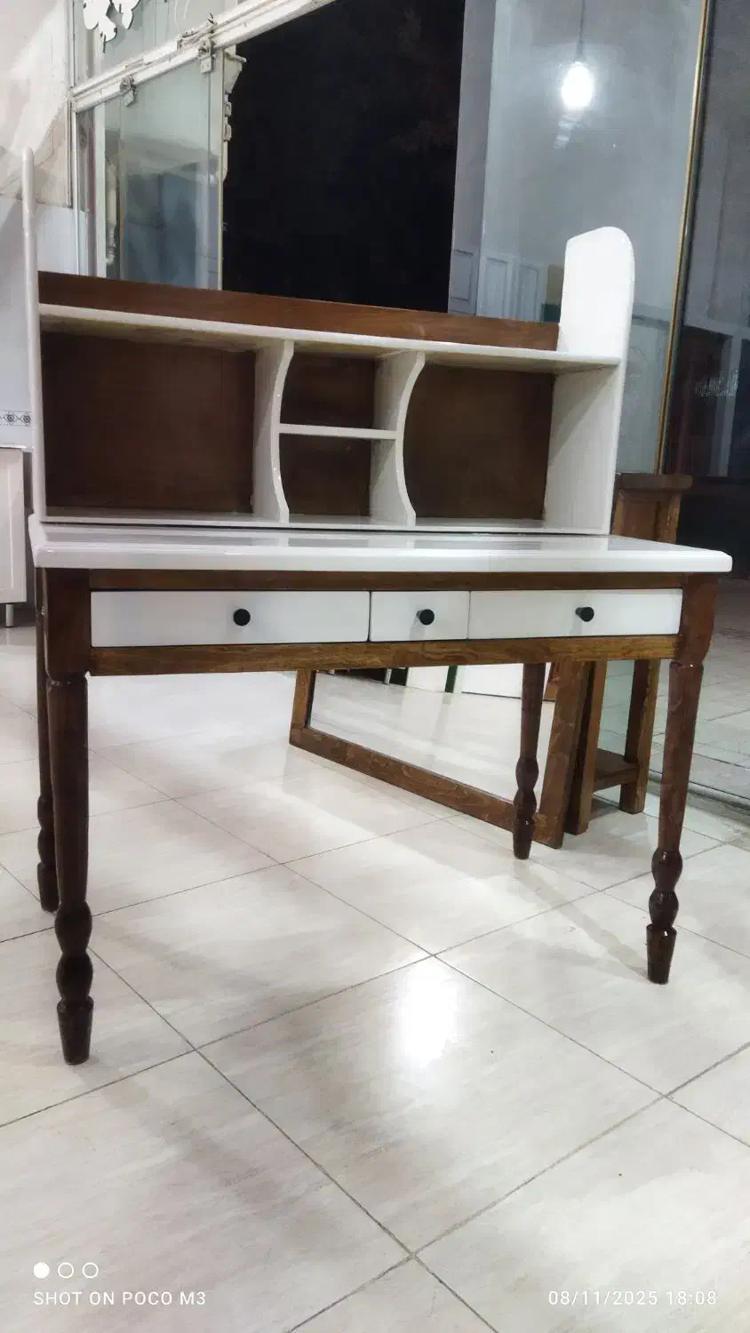 نجاری چوب نگار ، تعمیر و ساخت انواع مصنوعات چوبی|صنایع دستی و سایر لوازم تزئینی|کوهدشت, |دیوار