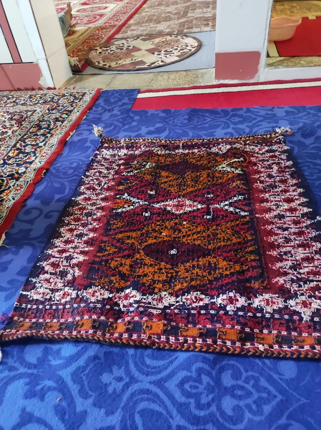 سفره قدیمی|گلیم، جاجیم، گبه|بهار, |دیوار