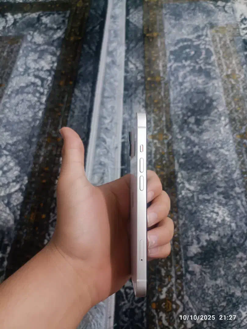 13نرمال|موبایل|اسلامشهر, باغ فیض|دیوار