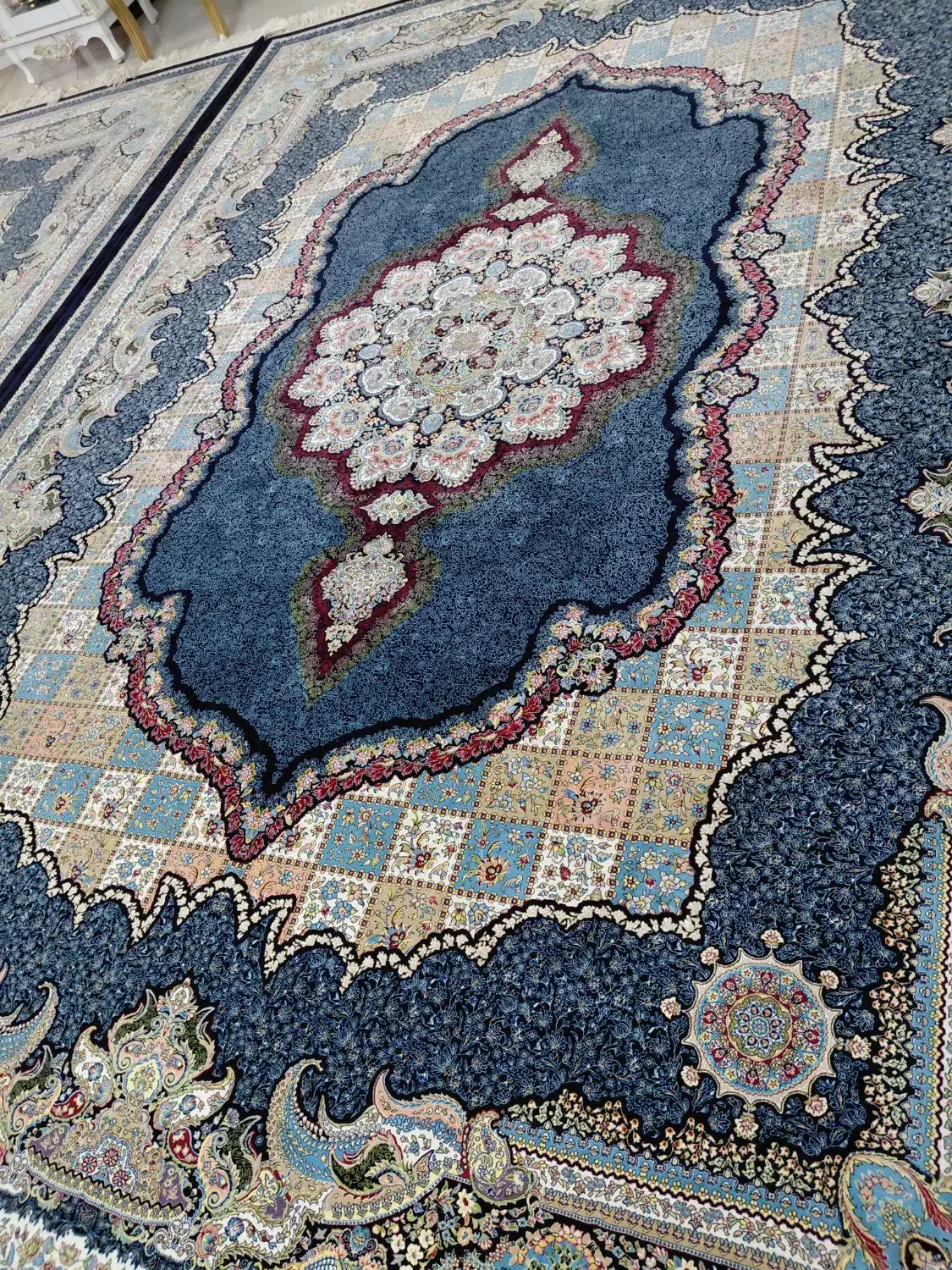 ۲تخته فرش ۱۲ متری ماهور تراکم ۳۶۰۰|فرش|ورامین, خیر آباد|دیوار