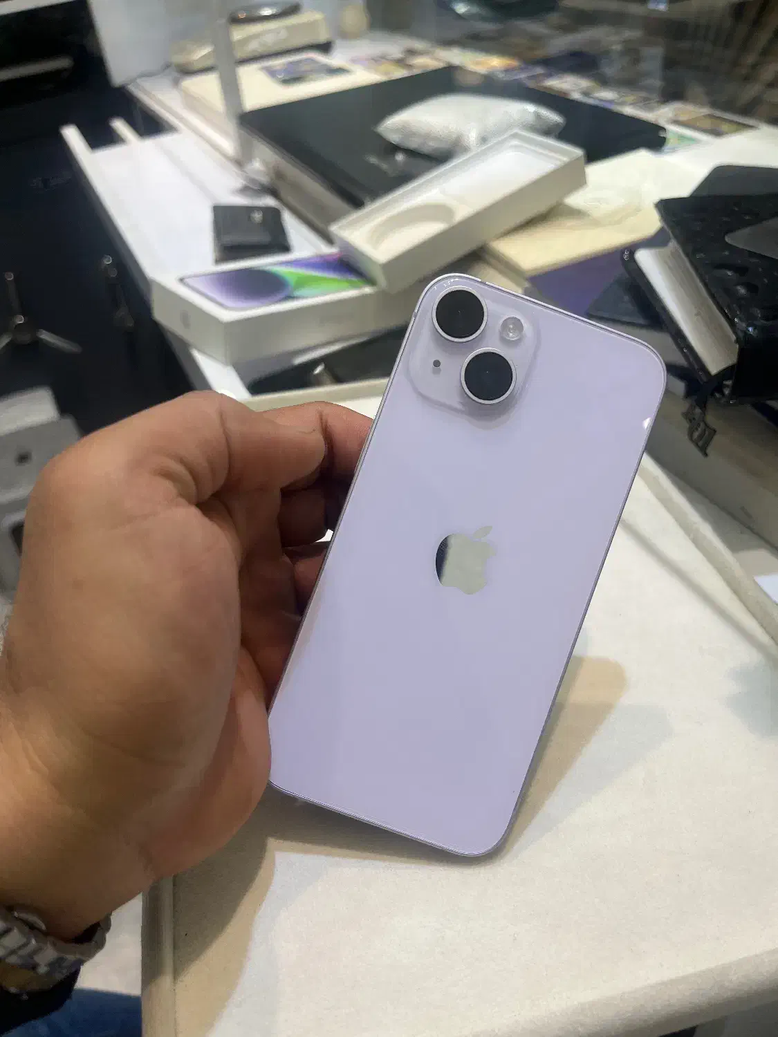 فروش ایفون ۱۳ و ایفون ۱۴ نرمال|موبایل|شیراز, شاهچراغ|دیوار