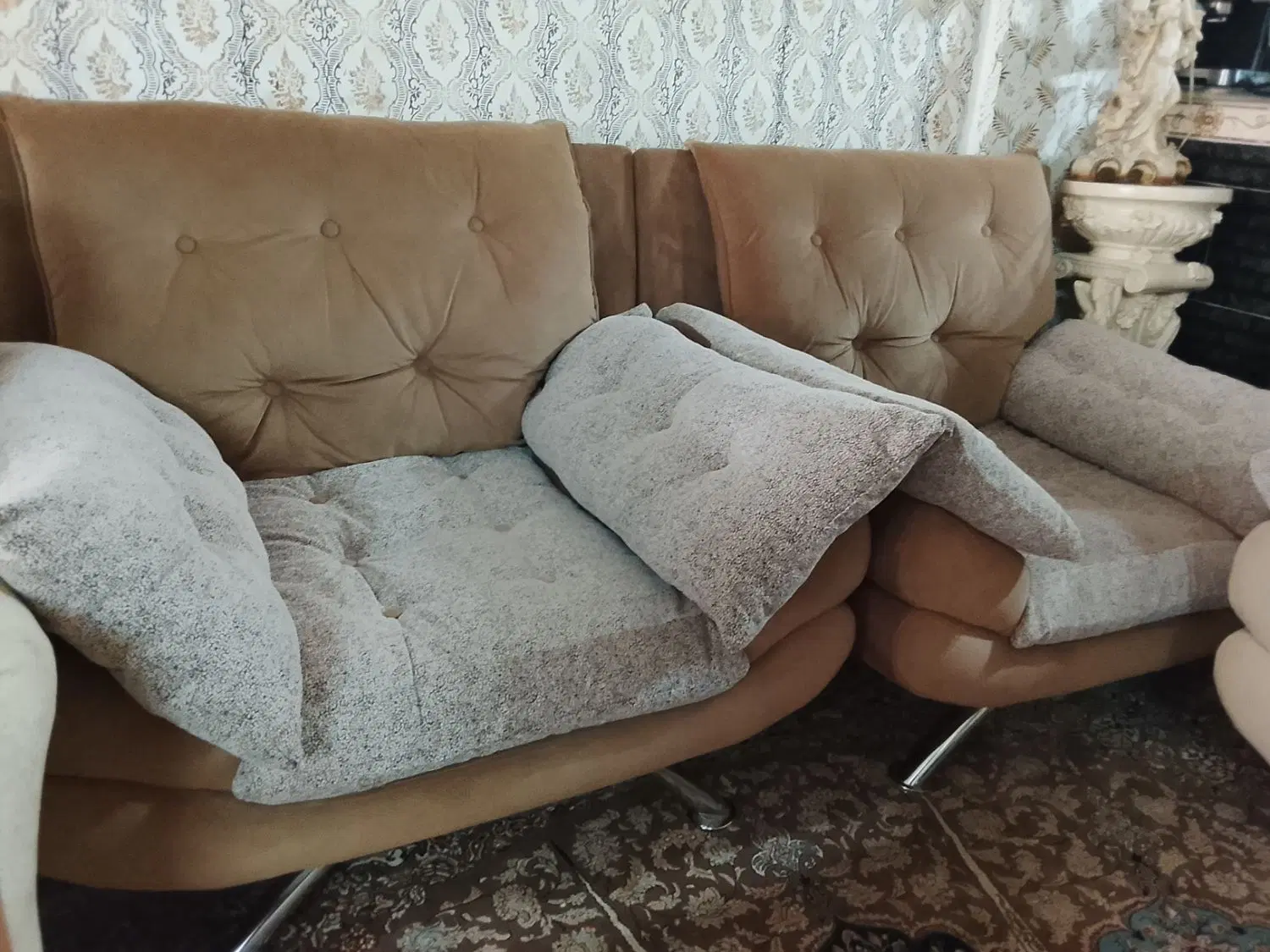 مبل 5 نفره بسیار راحتی|مبلمان خانگی و میز عسلی|اردبیل, |دیوار