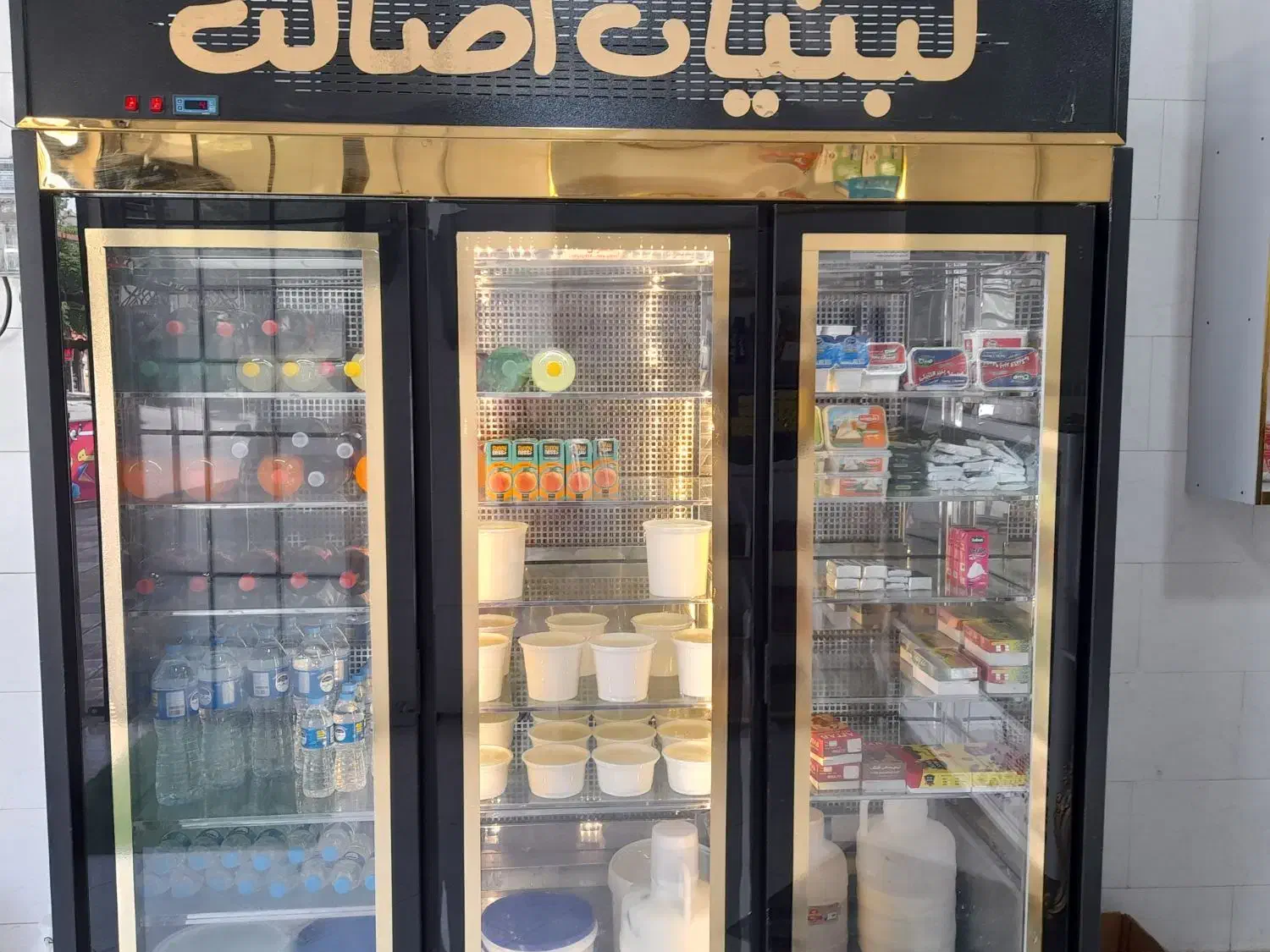 یخچال ویترینی و یخچال مشکی ۳ درب و ترازو محک ۱۶۰۰۰|یخچال و فریزر|شیروان (خراسان), |دیوار