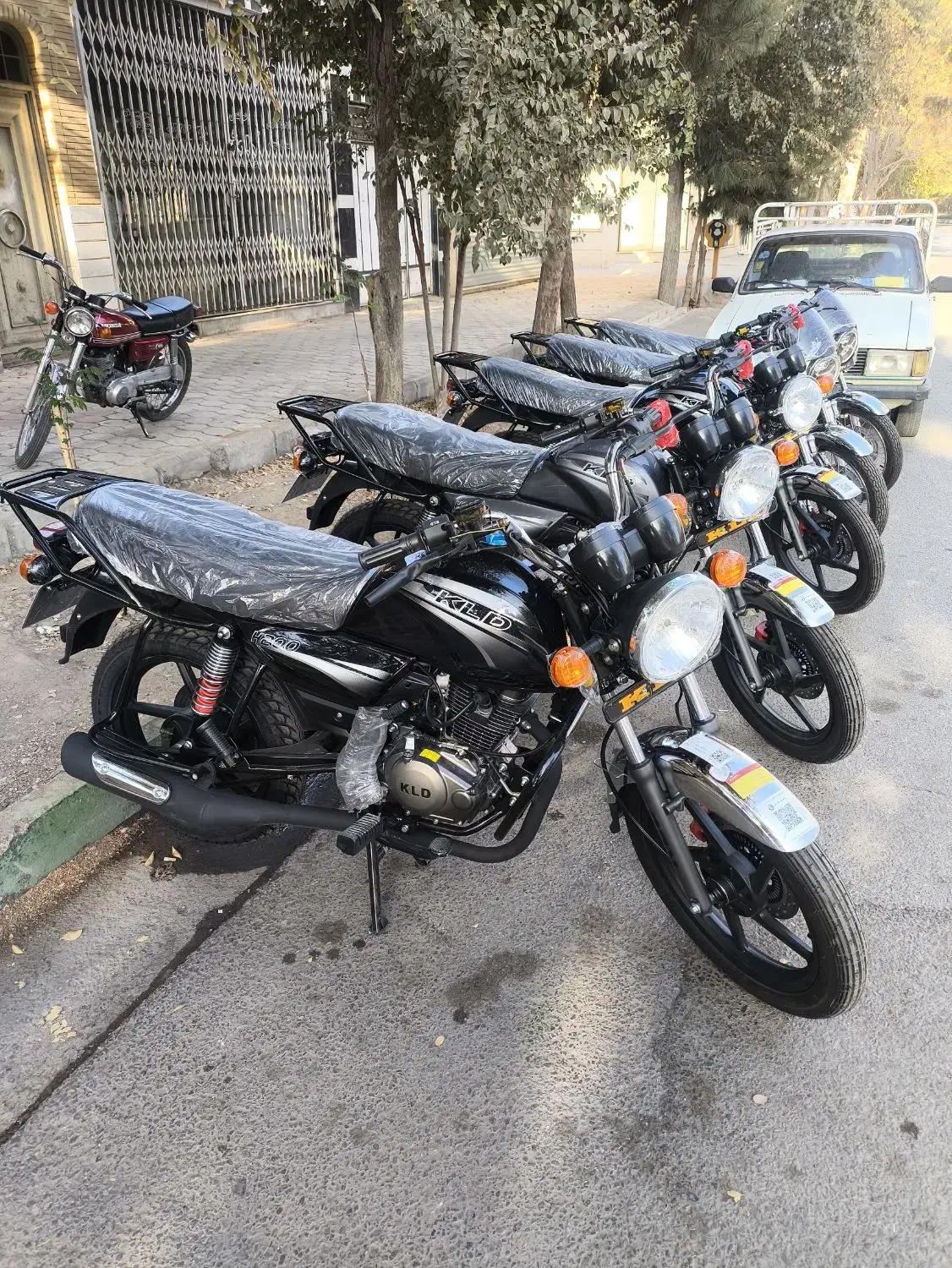 موتور kld 200 absاز دم قسط بدون سود|موتورسیکلت|کاشان, سیفی آباد|دیوار