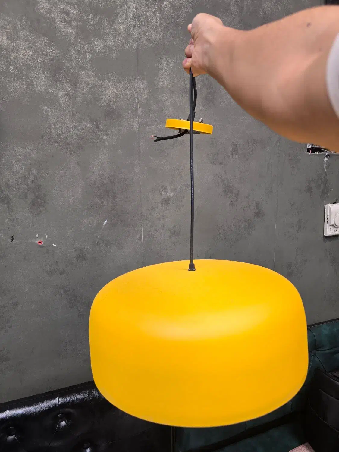 چراغ اویز سقفی (صالونی)|خدمات آرایشگری و زیبایی|تهران, بروجردی|دیوار