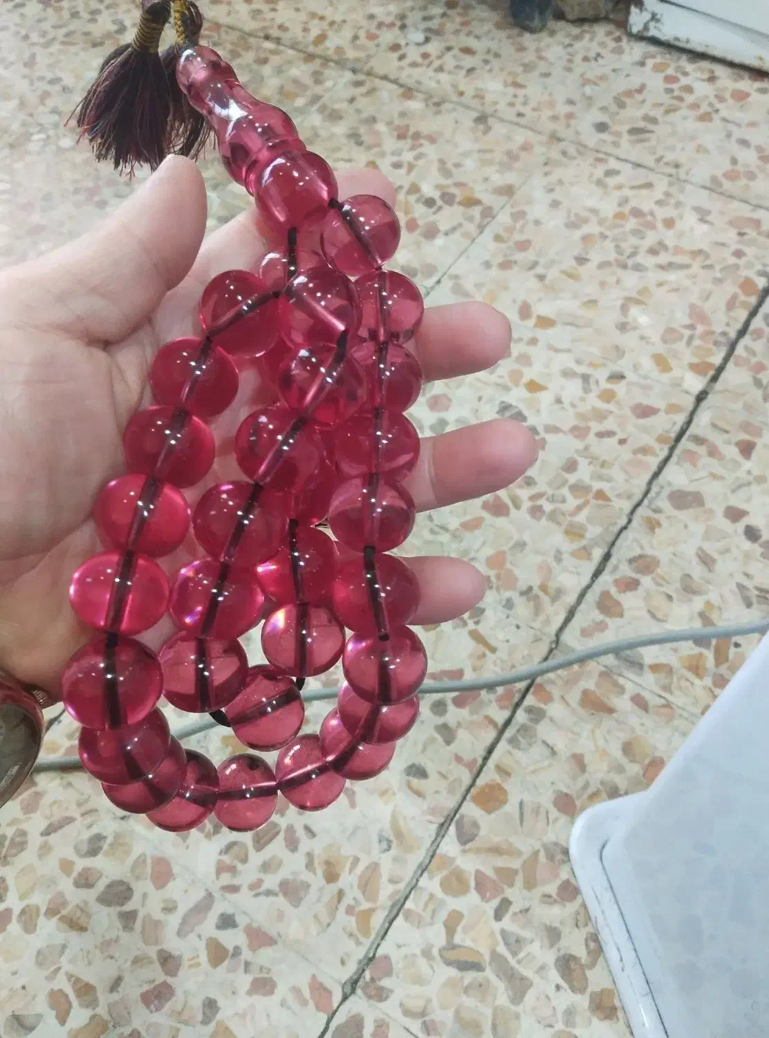 تسبیح سندلوس|کلکسیون اشیاء عتیقه|بانه, |دیوار