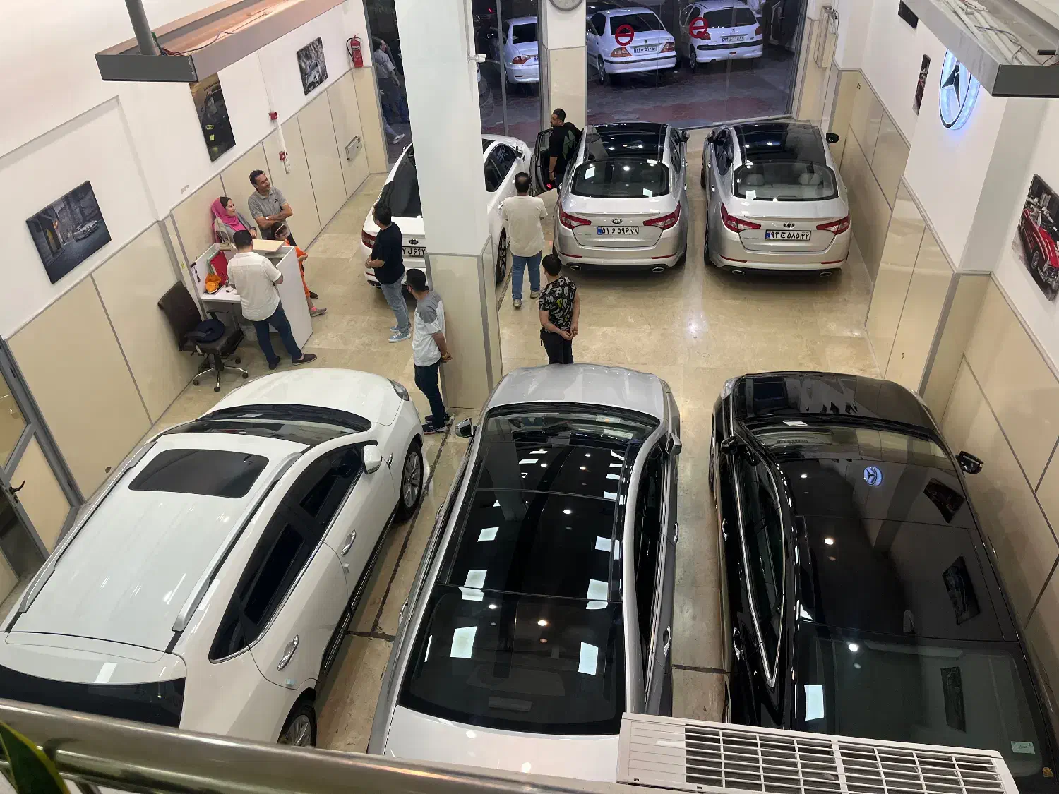 مدیر فروش نمایشگاه خودرو|استخدام بازاریابی و فروش|تهران, علم و صنعت|دیوار