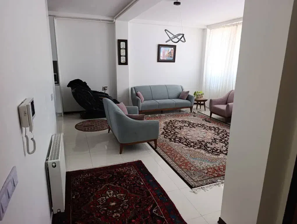 رهن کامل مهرگان واحد دوطبقه دور میدون طبقه 2|اجارهٔ آپارتمان|محمدیه-قزوین, |دیوار